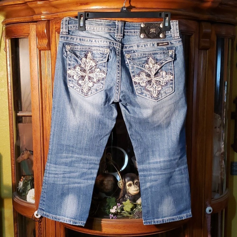 MISS ME CAPRI JP5335P6 SZ 28 BLINGY EUC